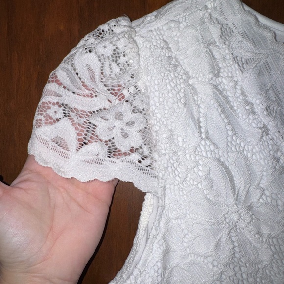 SHEIN White Lace Bodysuit - Picture 4 of 5